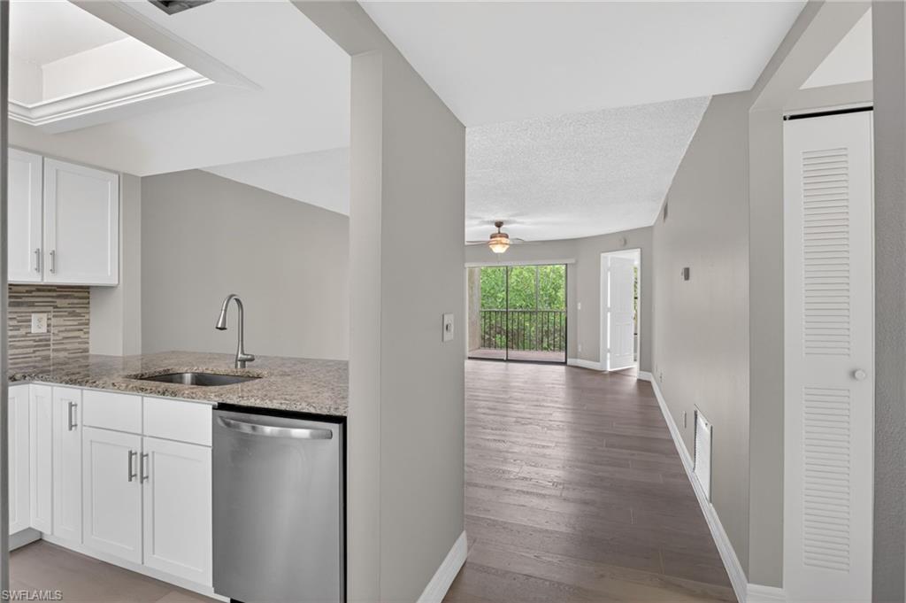 PARKSIDE CONDO - Residential