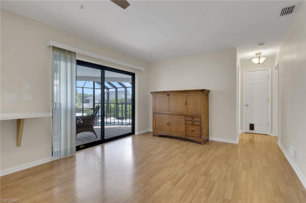 MARCO BEACH - Residential
