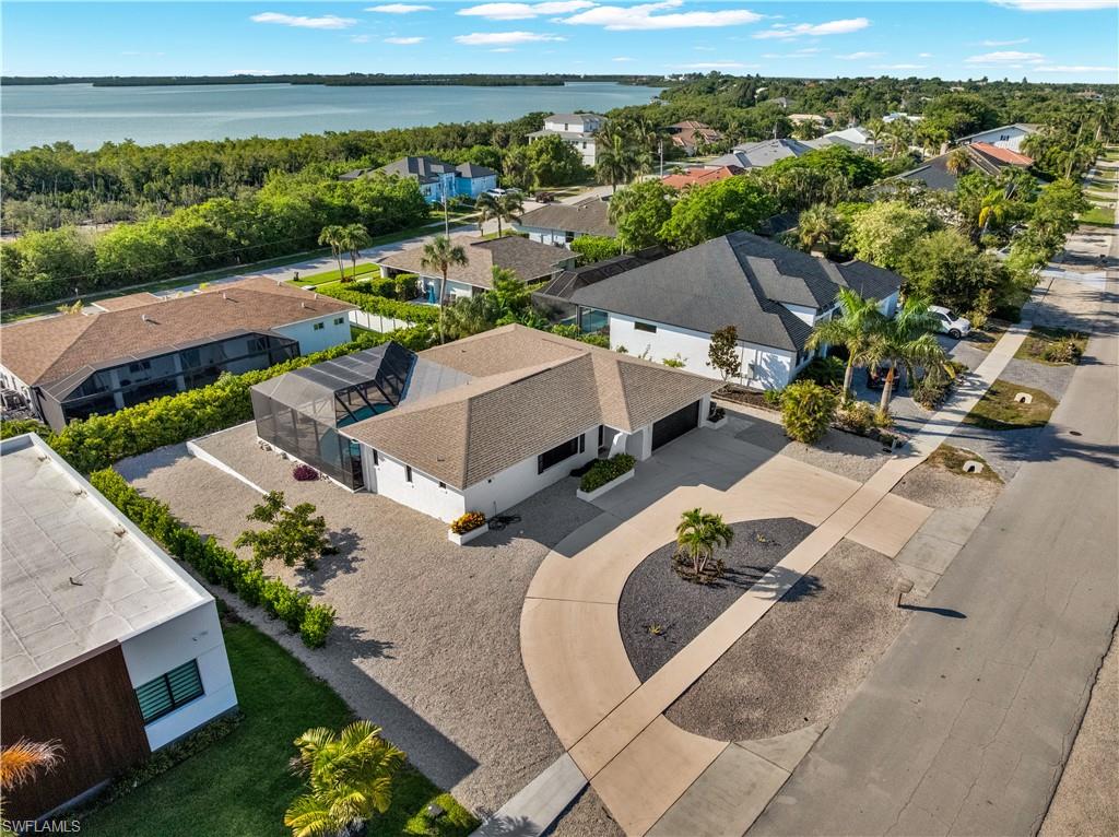 MARCO BEACH - Residential