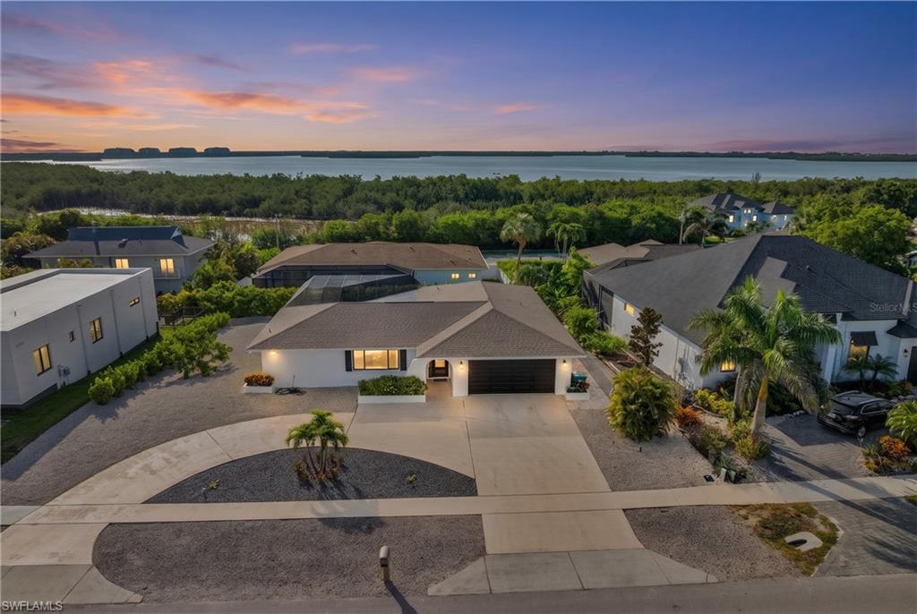 MARCO BEACH - Residential