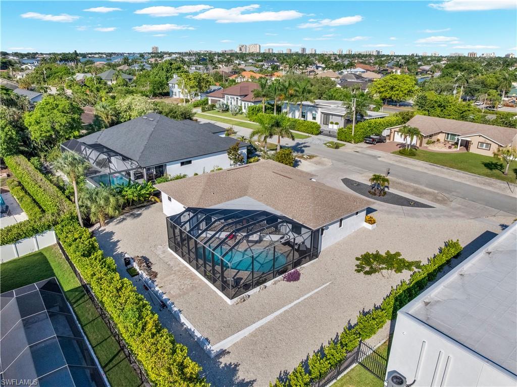 MARCO BEACH - Residential