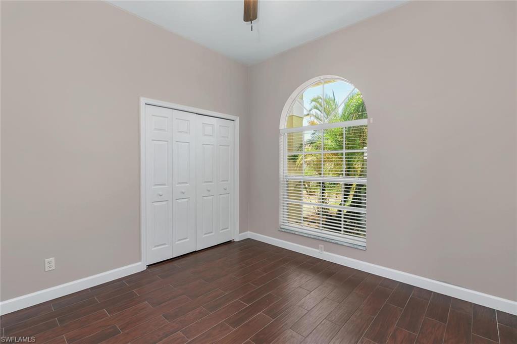 CROWN POINTE EAST - Residential Lease