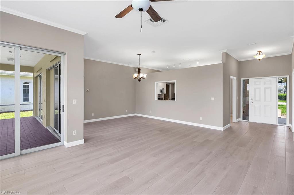 CROWN POINTE EAST - Residential Lease