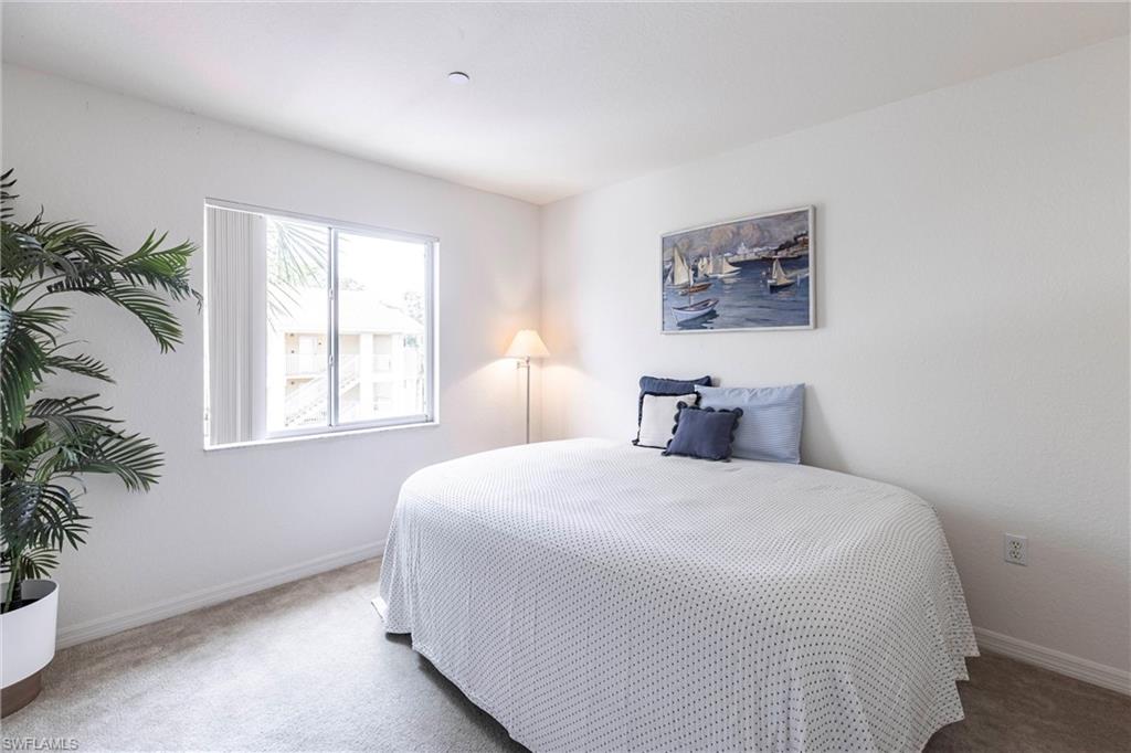 KEY ROYAL CONDOMINIUMS - Residential