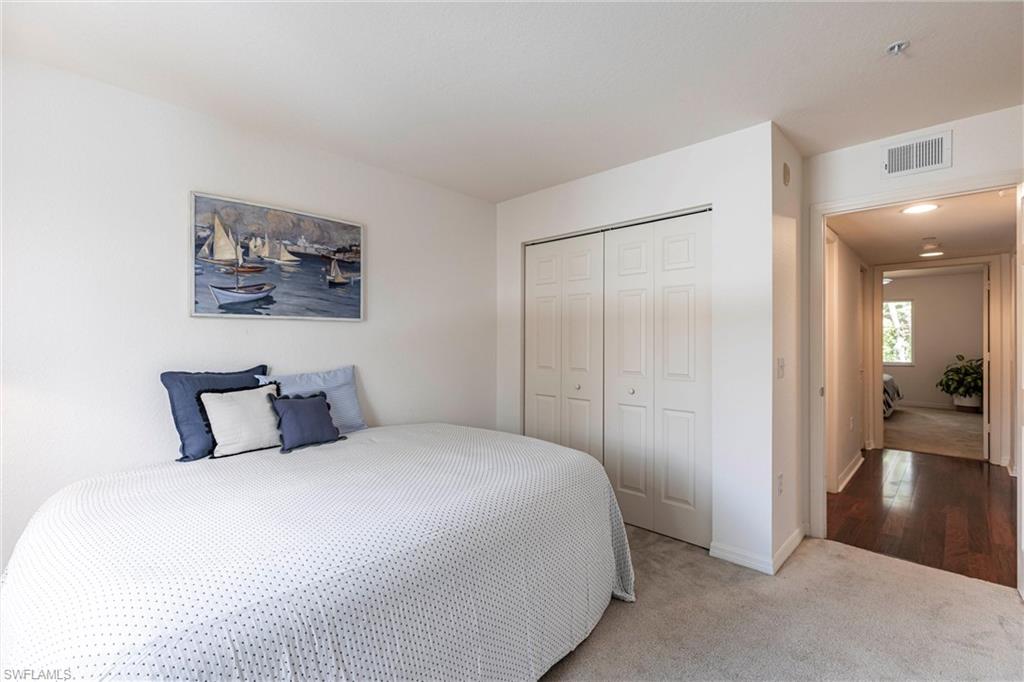 KEY ROYAL CONDOMINIUMS - Residential