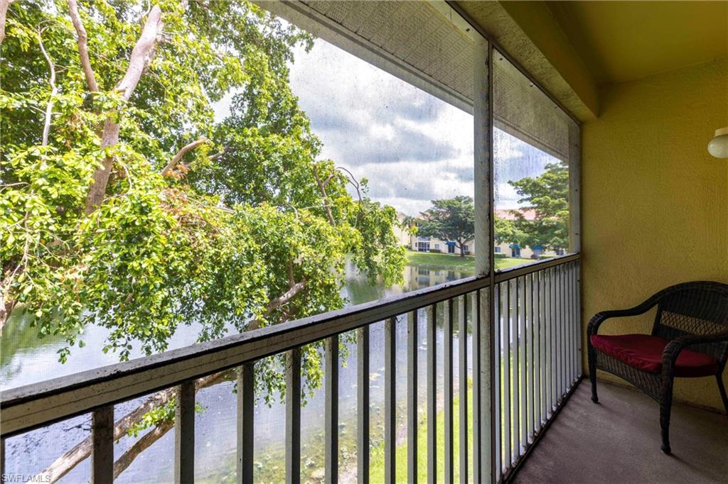 KEY ROYAL CONDOMINIUMS - Residential