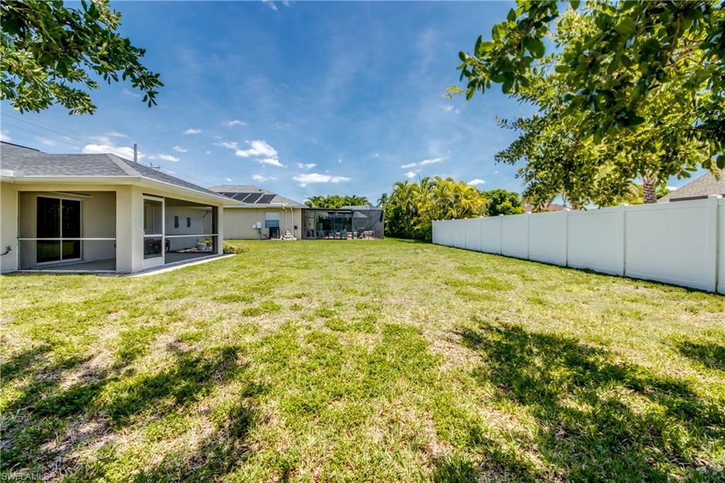 CAPE CORAL - Residential