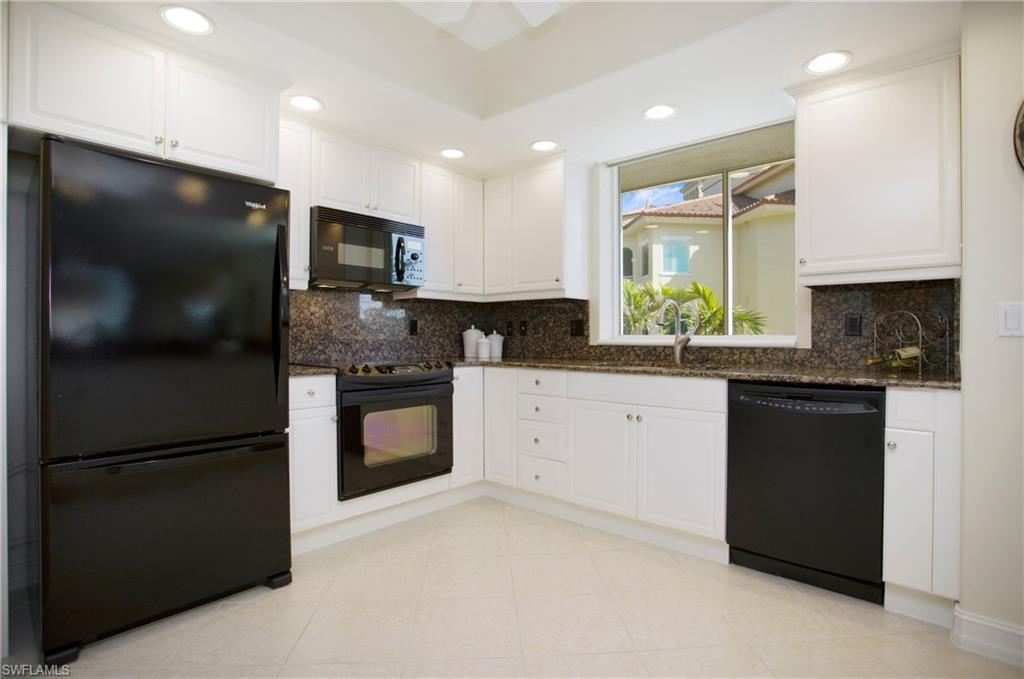 VENTANAS AT TIBURON - Residential