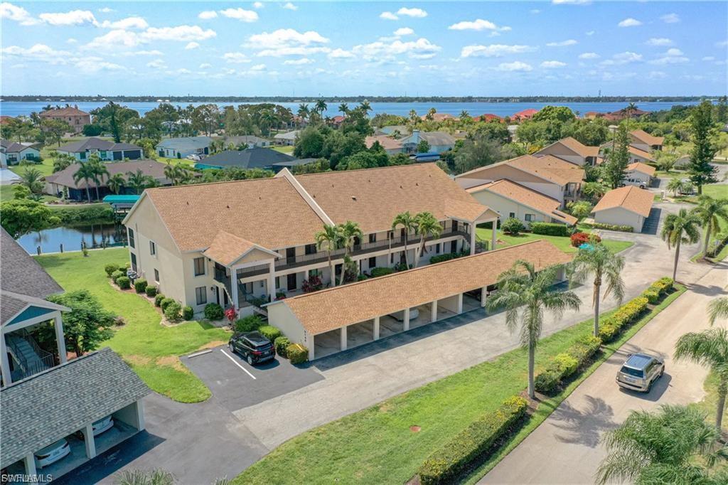 INDIAN CREEK GOLF VILLAS - Residential
