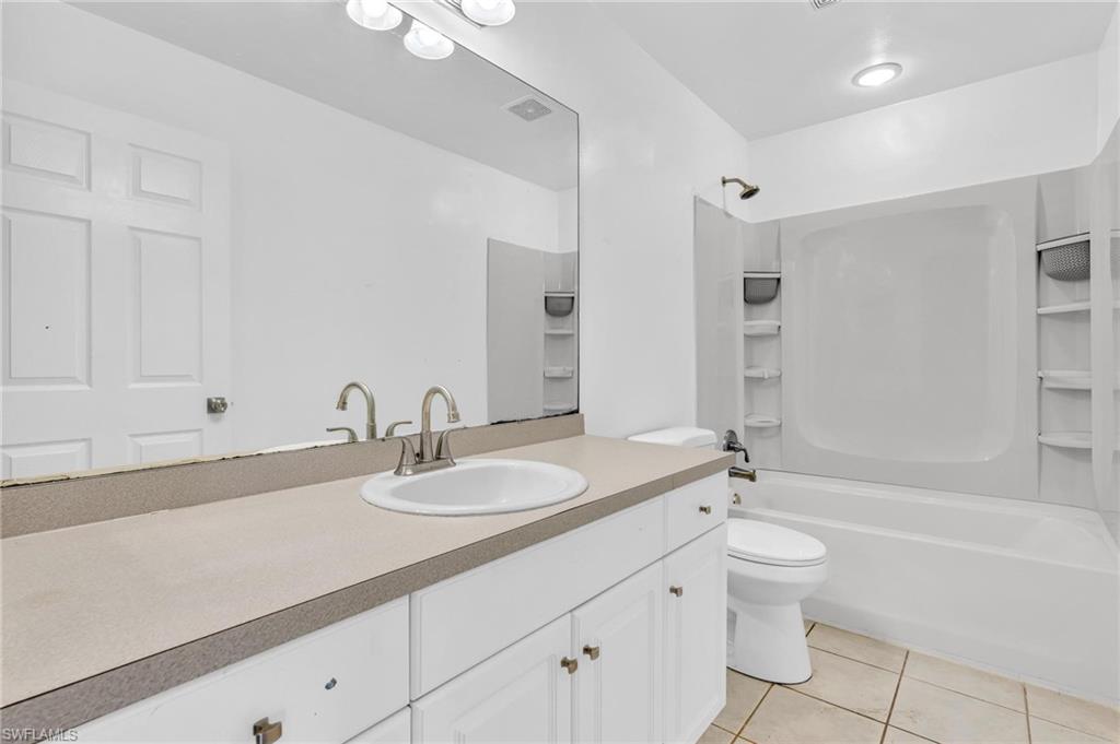 LEHIGH ESTATES - Residential Income