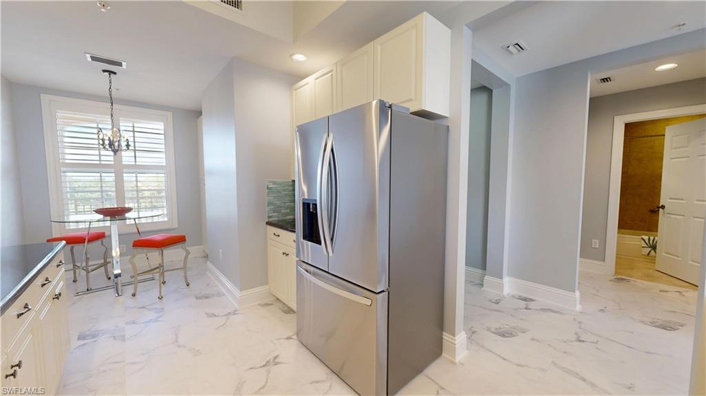 THE RESIDENCES AT LA PIAZZA - Residential