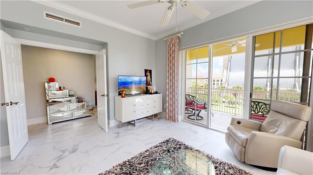 THE RESIDENCES AT LA PIAZZA - Residential