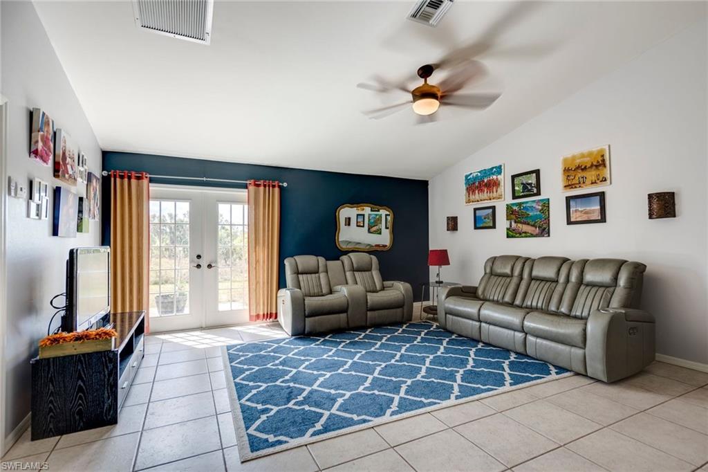 GOLDEN GATE ESTATES - Residential