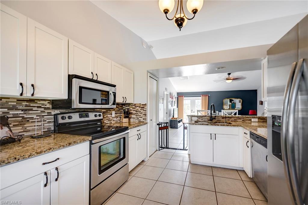 GOLDEN GATE ESTATES - Residential