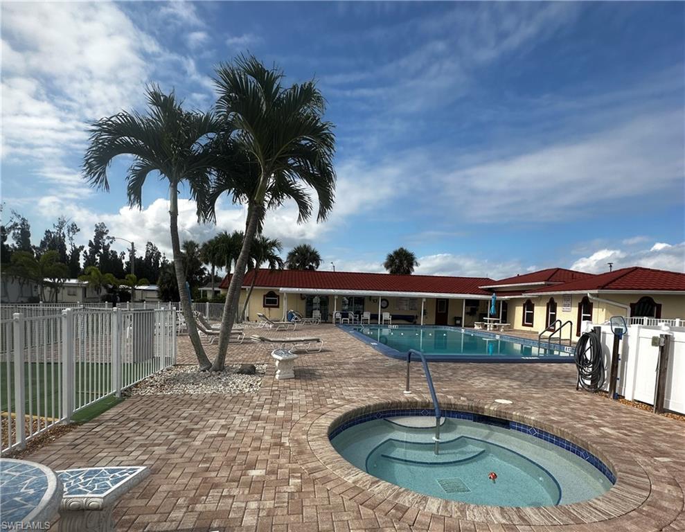 PINE ISLAND COVE - Residential