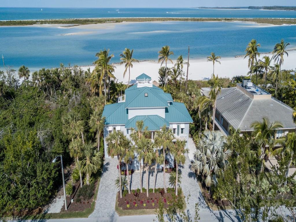 HIDEAWAY BEACH - Residential