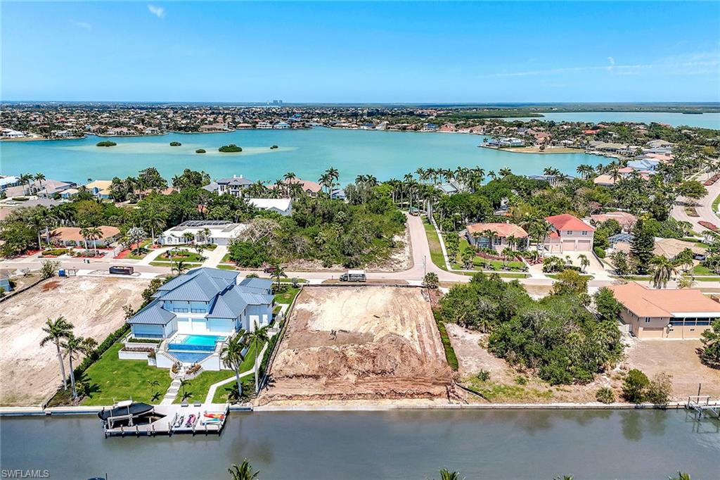 MARCO ISLAND - Land