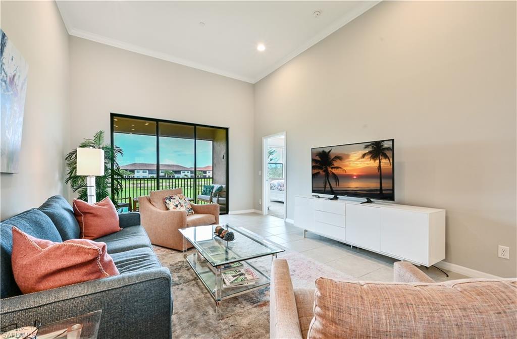 ESPLANADE - Residential