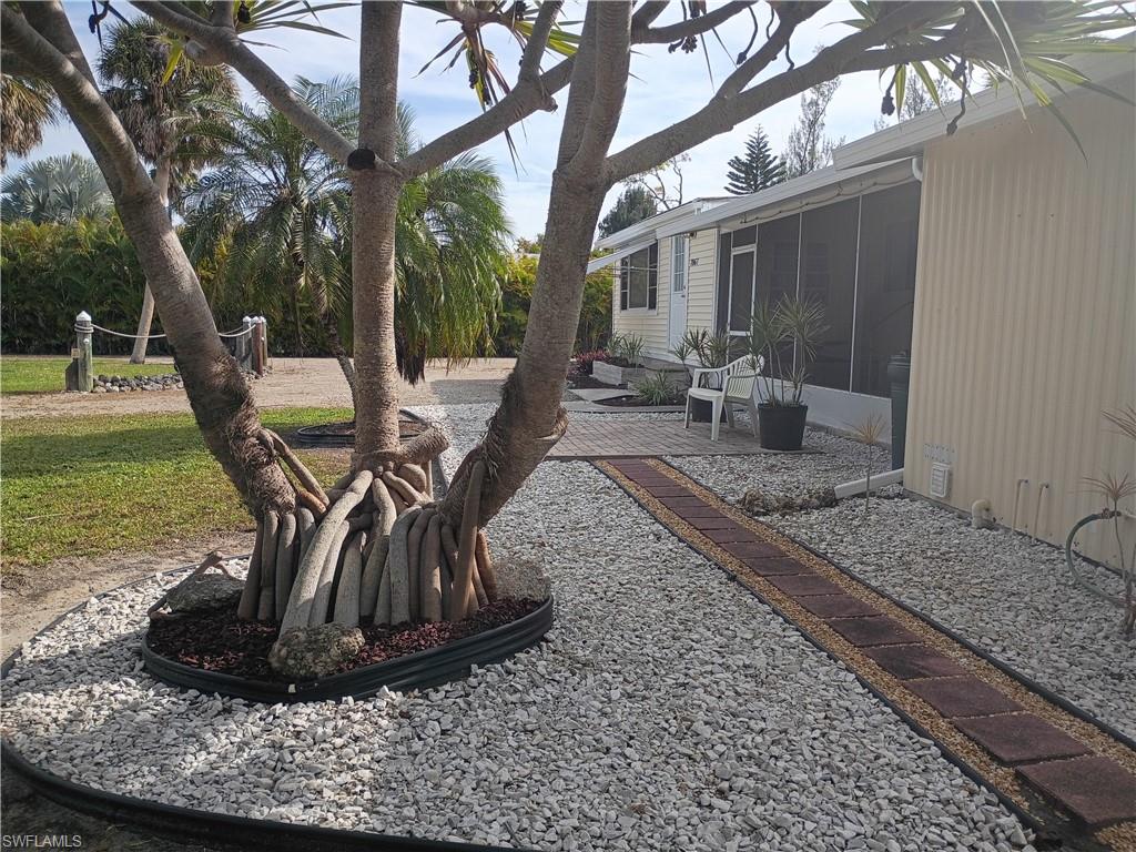COCONUT GROVE UNREC - Residential