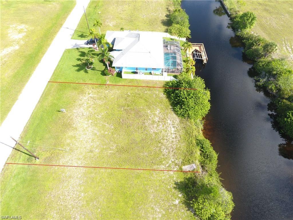CAPE CORAL - Land