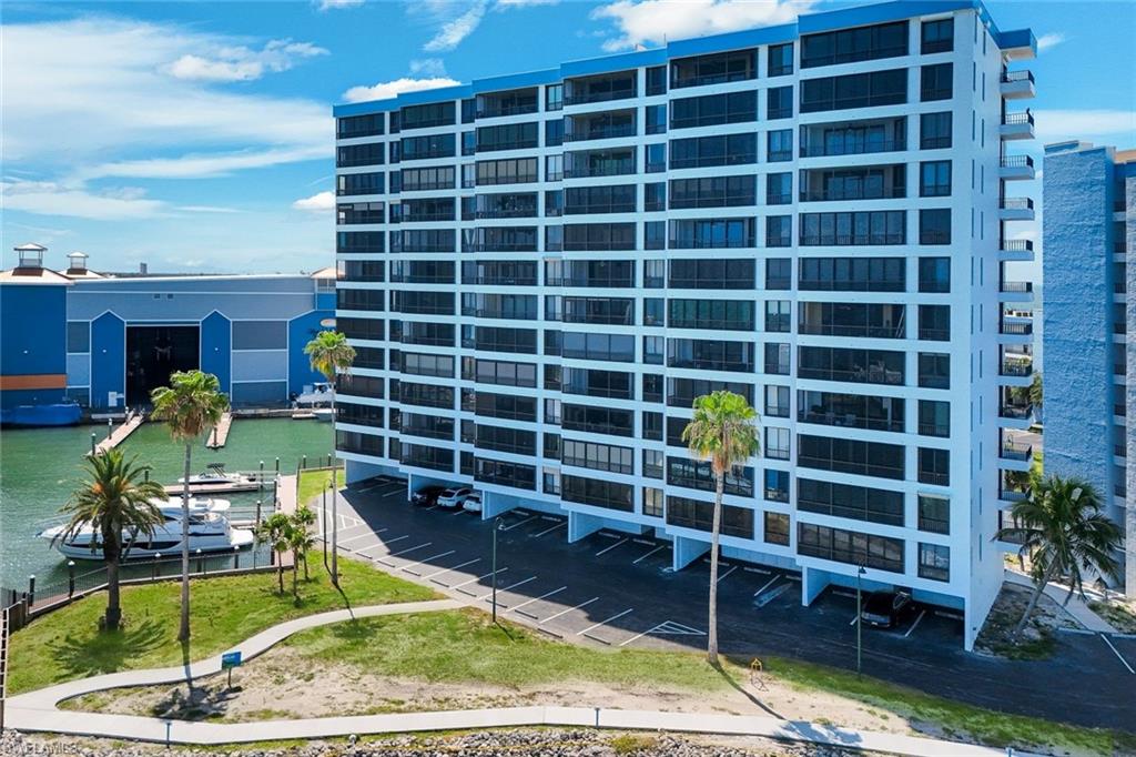 PUNTA RASSA - Residential