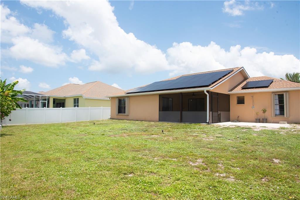 CAPE CORAL - Residential