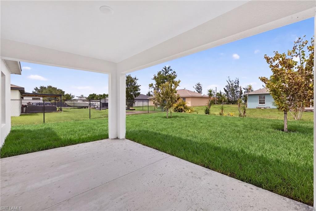 CAPE CORAL - Residential