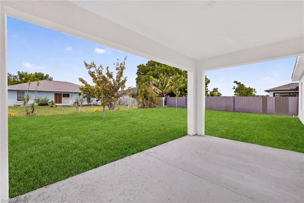 CAPE CORAL - Residential