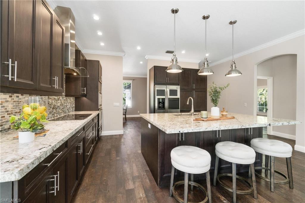 OAKES ESTATES - Residential