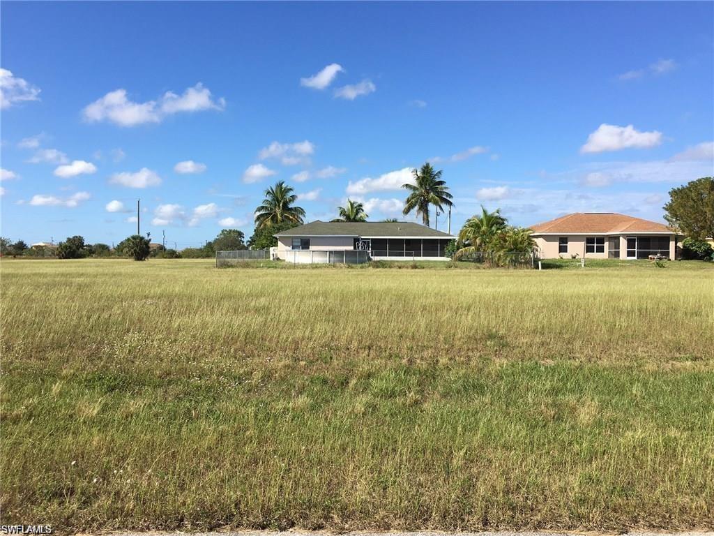 Come build your NEW HOME at this beautiful lot!!! Cleared residential lot located near shopping, dining, and schools. Area has many new homes being built. Easy access to beaches and international airport.