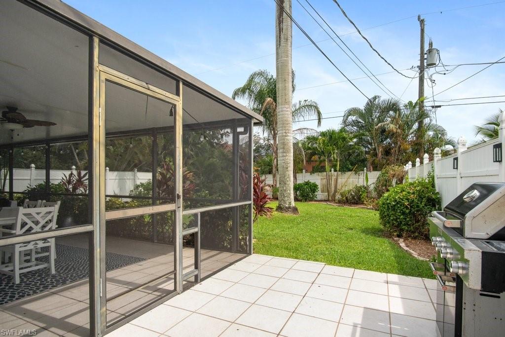 NAPLES PARK - Residential