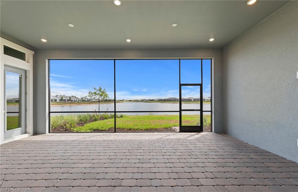 TERRAWALK - Residential