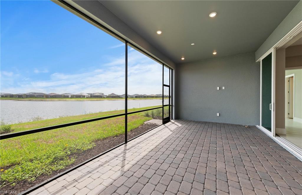 TERRAWALK - Residential