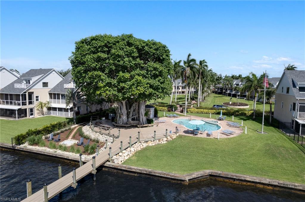 THE RIVER - Residential