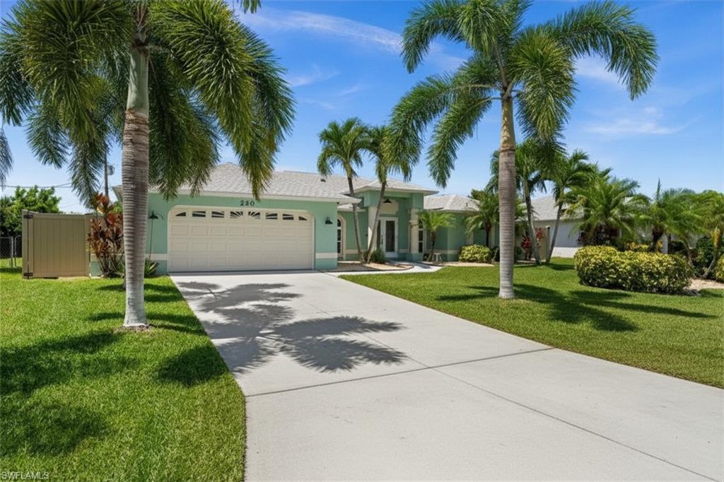 CAPE CORAL - Residential