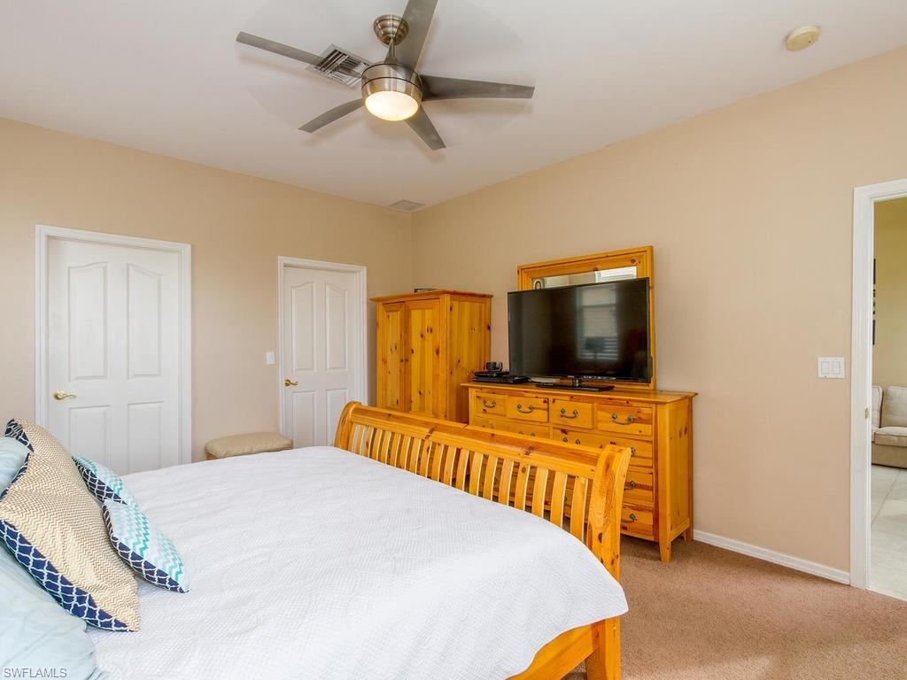 SILVERLAKES - Residential