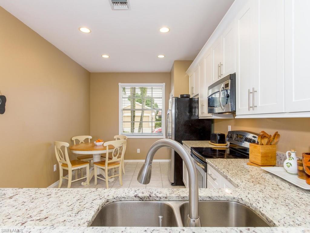 SILVERLAKES - Residential