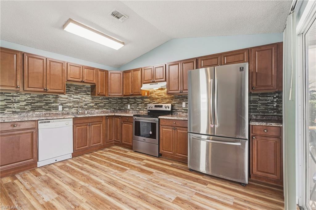 PORT CHARLOTTE - Residential