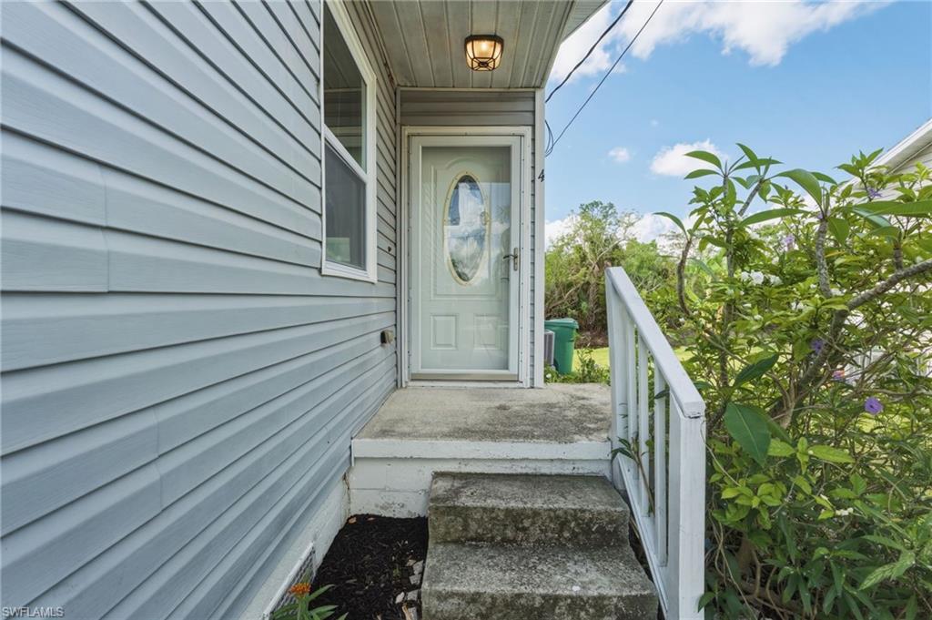 PORT CHARLOTTE - Residential