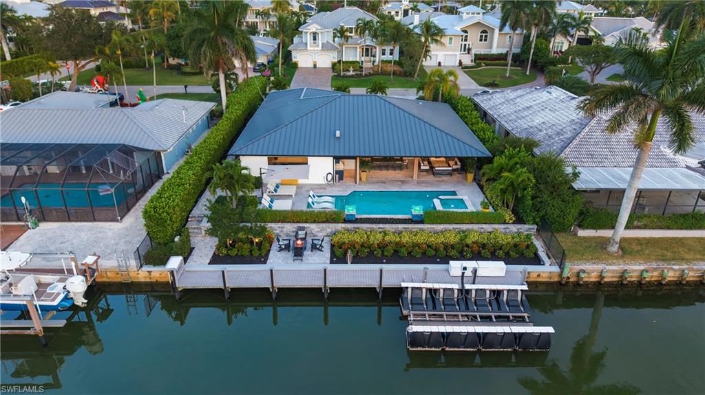 ROYAL HARBOR - Residential
