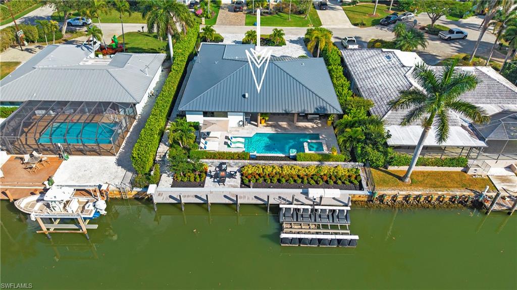 ROYAL HARBOR - Residential