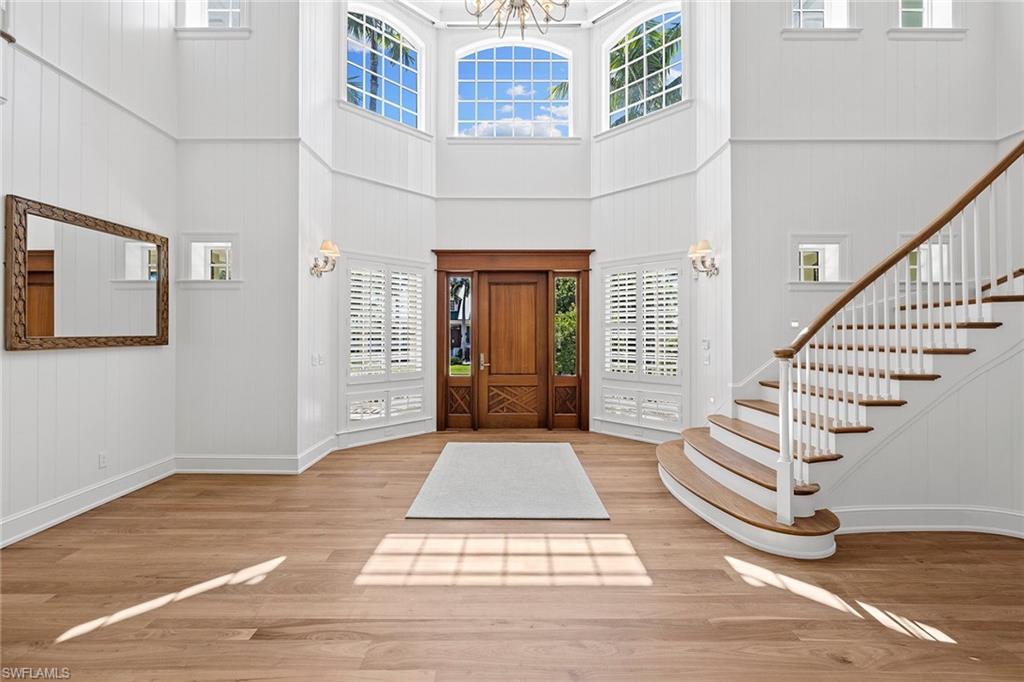 OLDE NAPLES - Residential