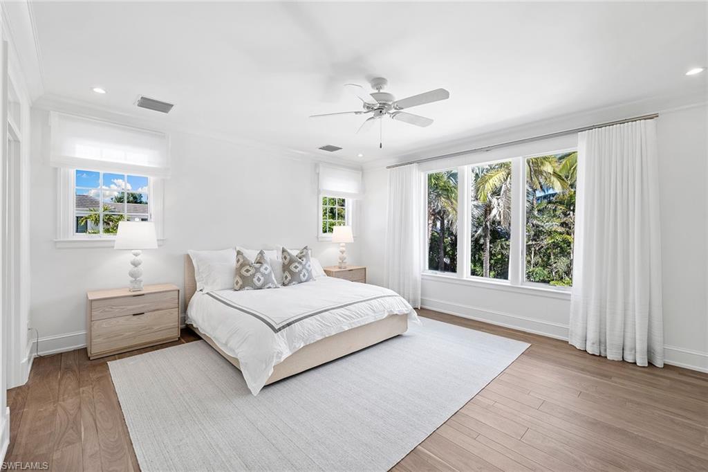 OLDE NAPLES - Residential