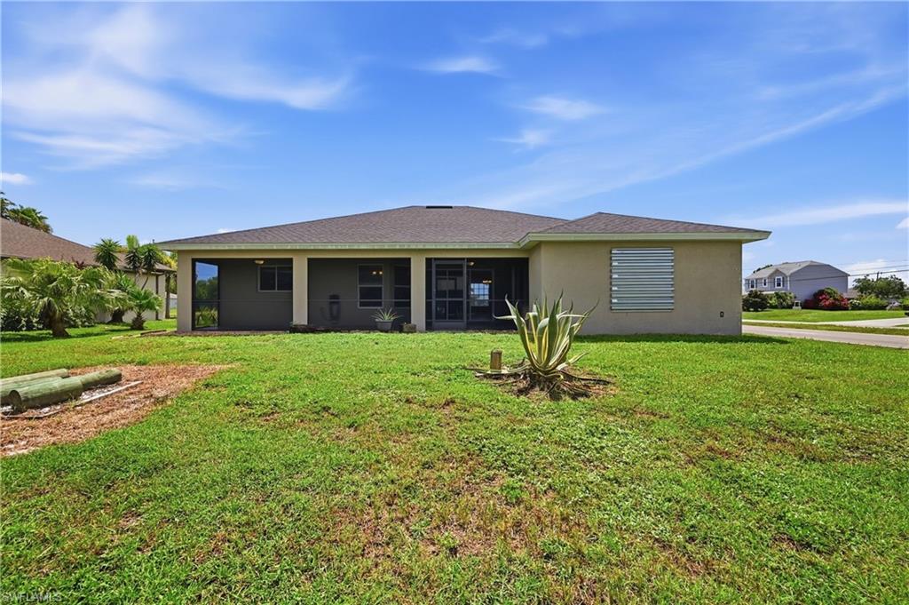 CAPE CORAL - Residential