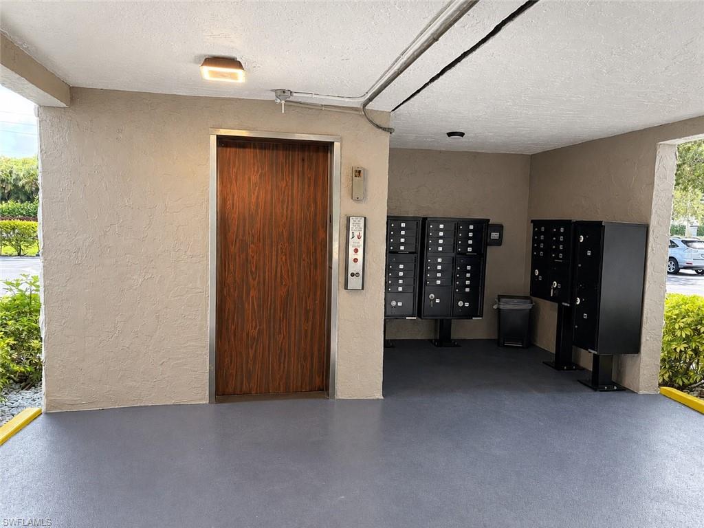 GOLF VIEW MANOR CONDO - Residential
