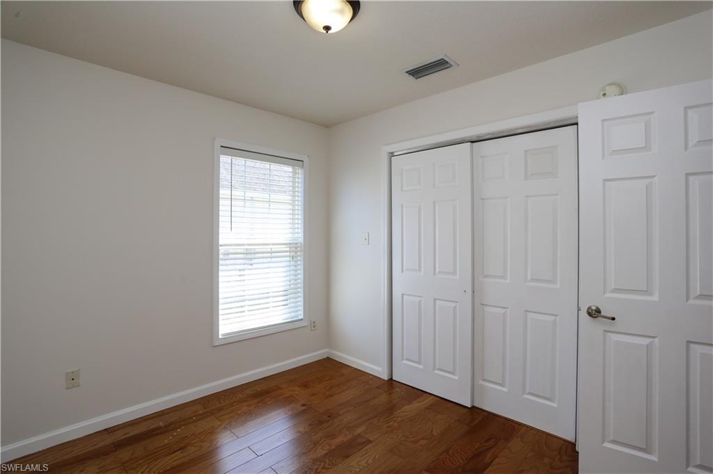 LEAWOOD LAKES - Residential