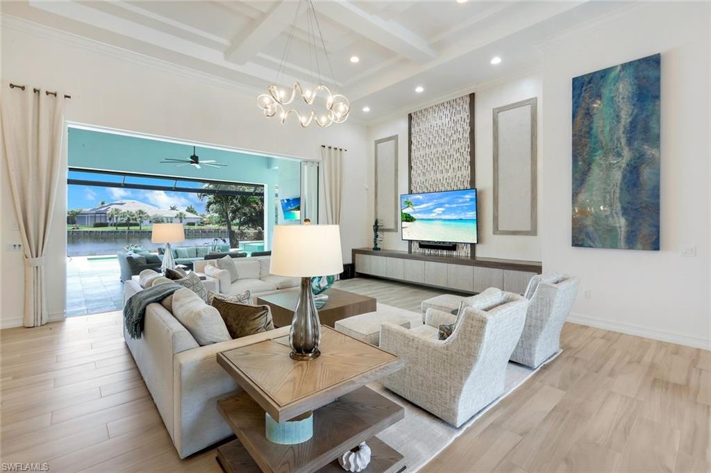 ISLES OF COLLIER PRESERVE - Residential