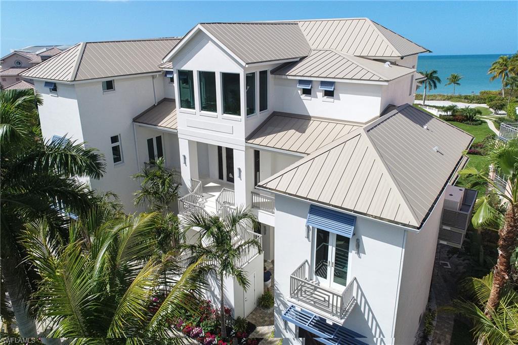 BAREFOOT BEACH - Residential