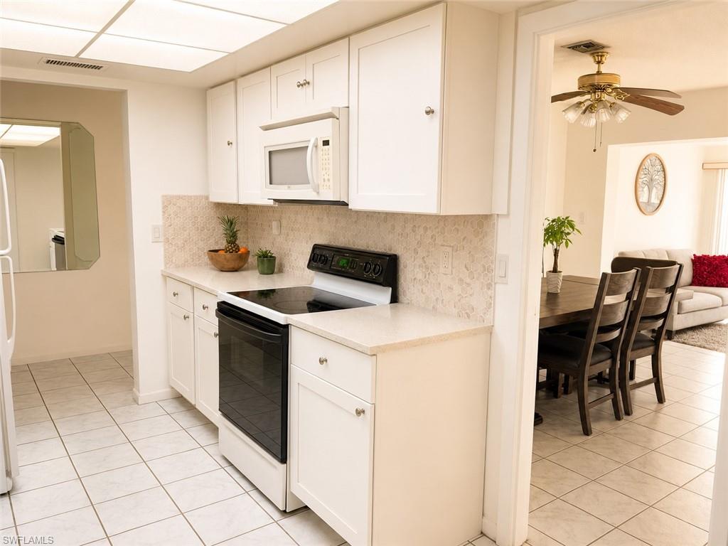 WILLOW LAKE - Residential Lease
