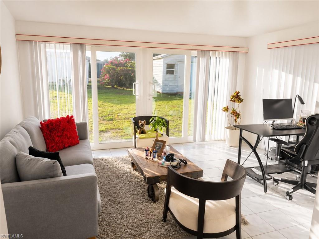 WILLOW LAKE - Residential Lease